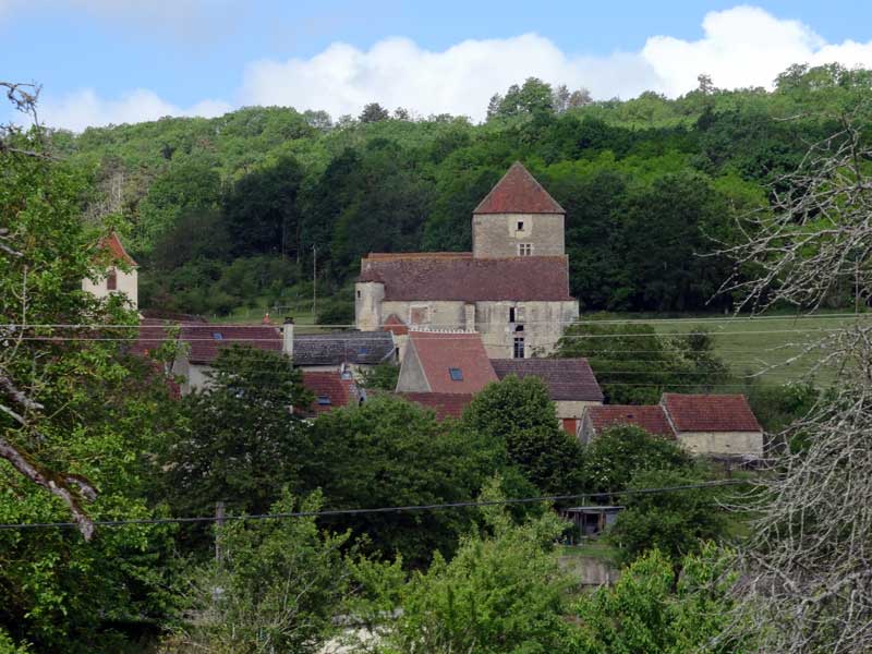 Village du canal de Bourgogne