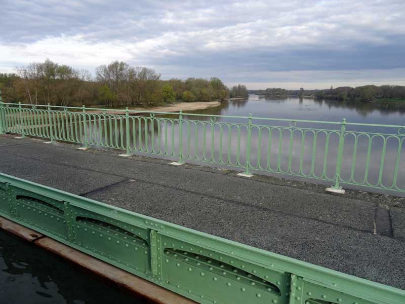 Pont canal sur la Loire