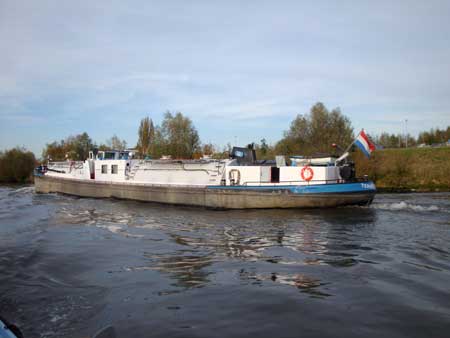 Bateau citerne hollandais