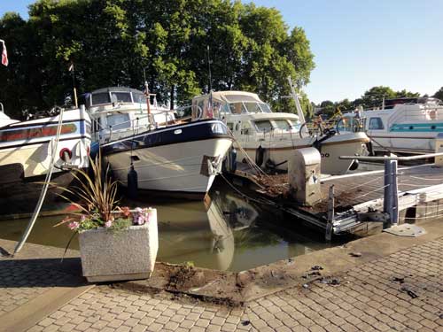 Ponton quai Tchekoff