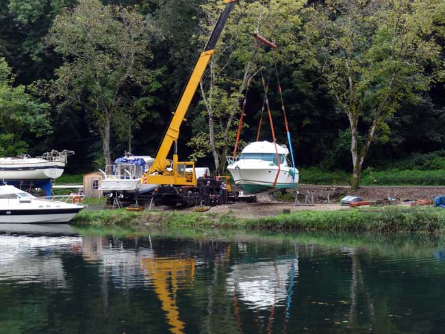 Entretien au port de Castets