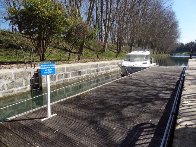 Ponton de Garonne
