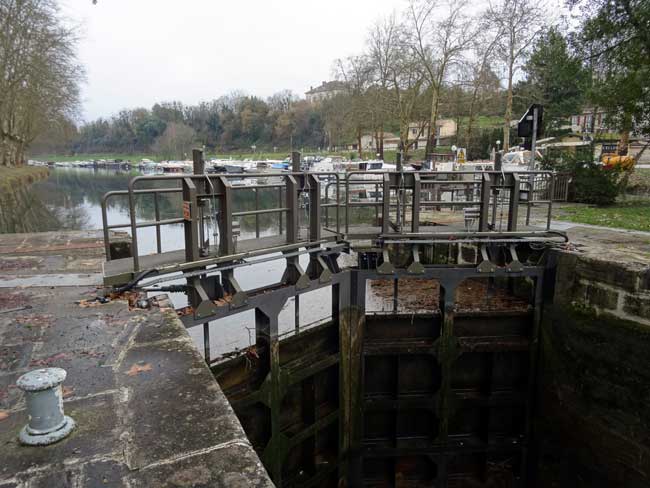 Canal de Garonne en chomage