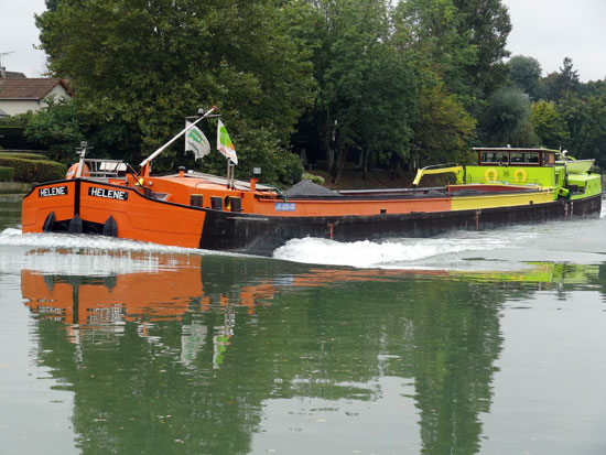 Péniche Suez