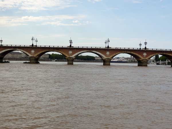 Pont de Pierre Bordeaux