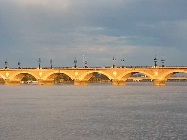 Pont de Pierre Bordeaux