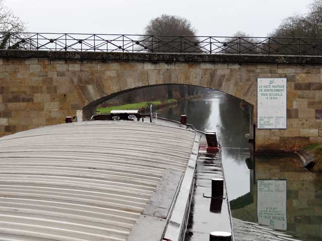 Pont de Lascarbonnières