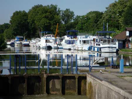 Port de Pro'Bateaux