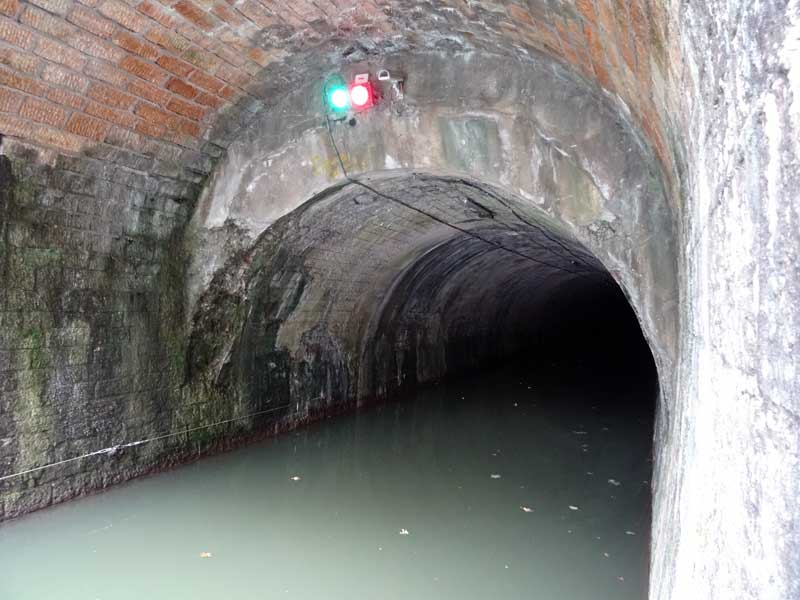 Entrée du tunnele de Pouilly en Auxois