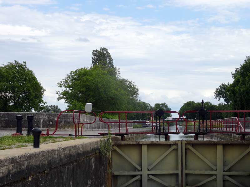 Pont canal sur l'Armançon