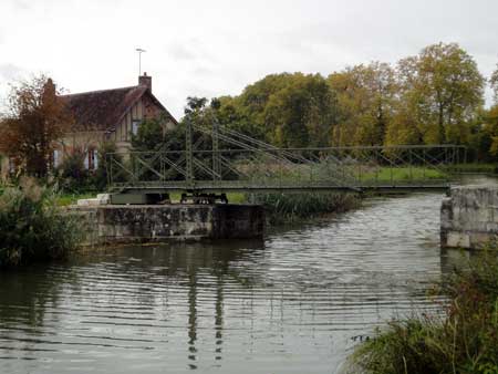 Pont de Courboin