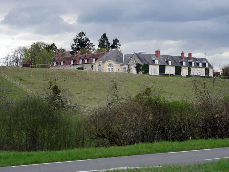 Maison au bord du canal