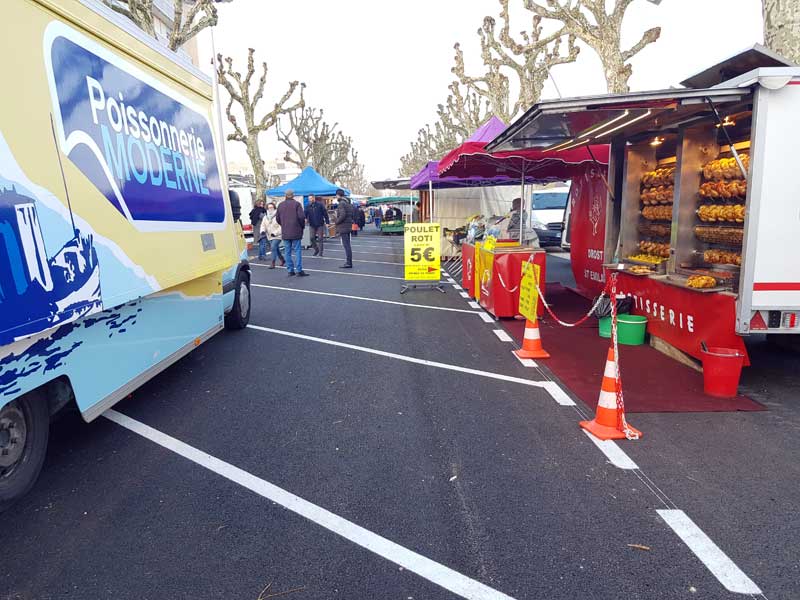 Marché de Montceau-les-mines samedi matin