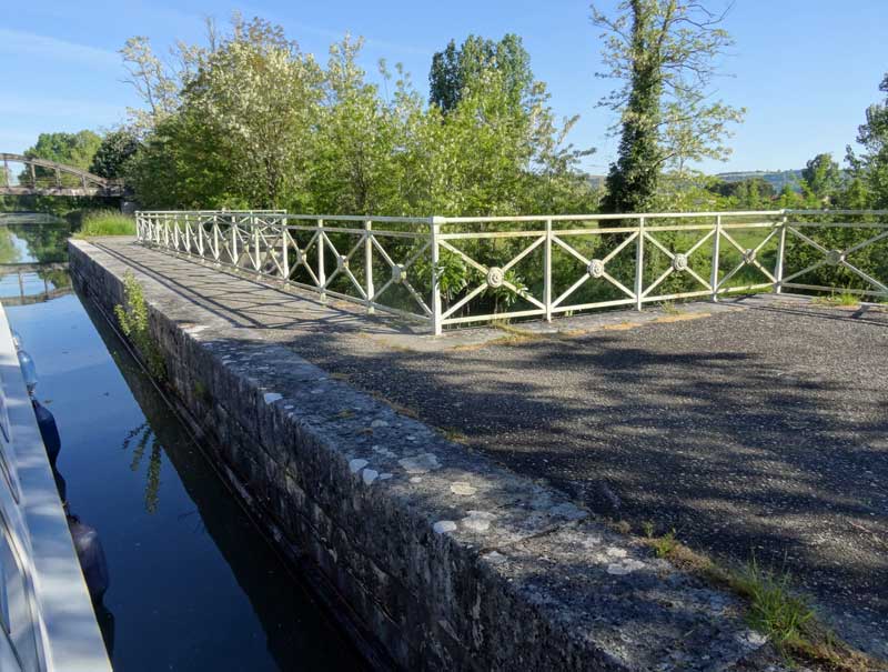 Pont-canal de Barguelonne