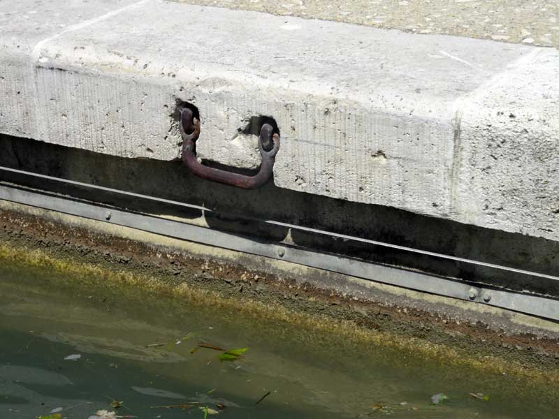 Poignée du pont-canal d'Agen