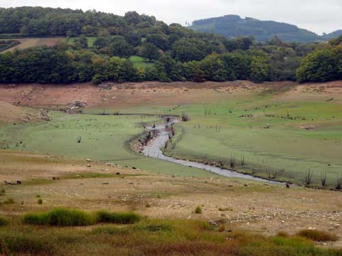 Lac de Pannecière