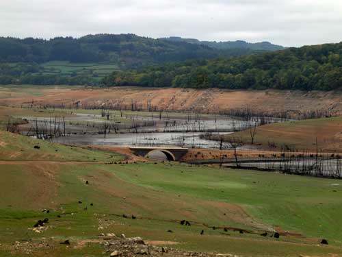 Lac de Pannecière