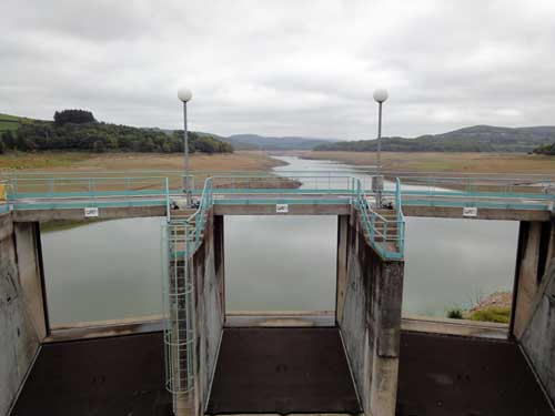 Lac de Pannecière