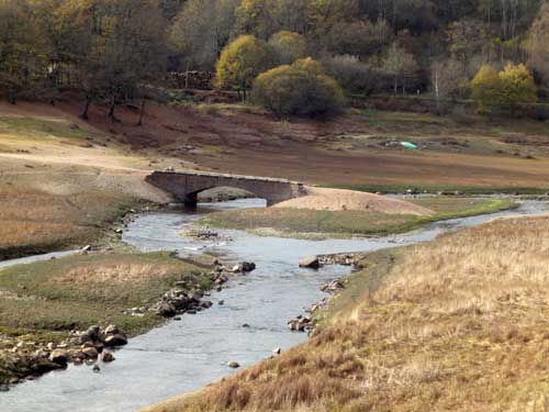 Barrage de Pannecière