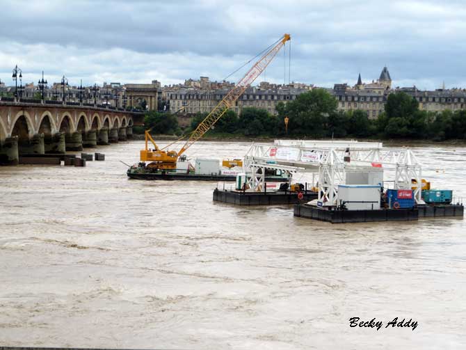 Travaux Pont de Pierre
