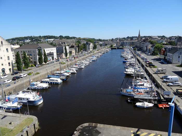 Vue sur le port de Redon