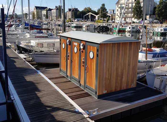 Toilette flottante