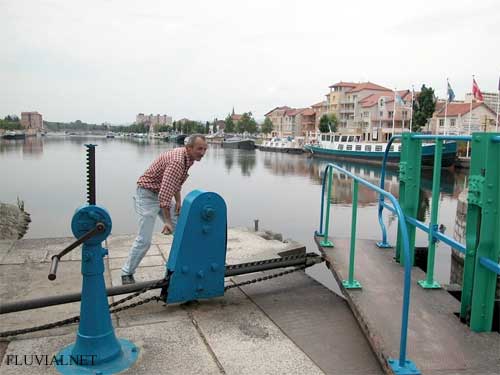 Port de Roanne
