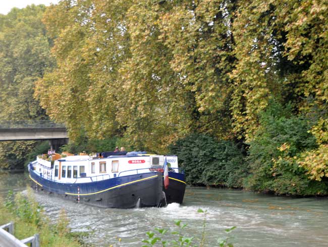 Vers Buzet sur Buzet