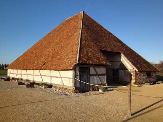 Grange Pyramidale - Pays Fort