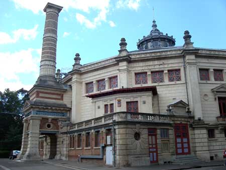 Le Cirque