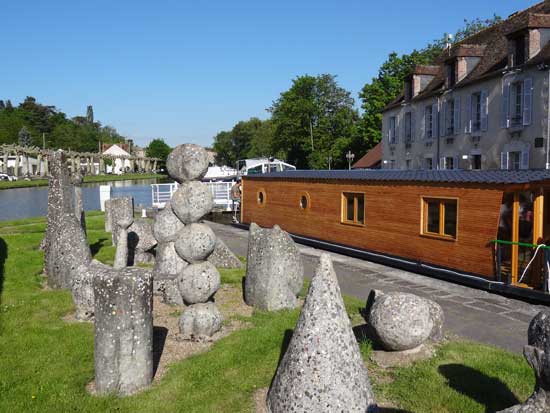 Toue cabanée Briare